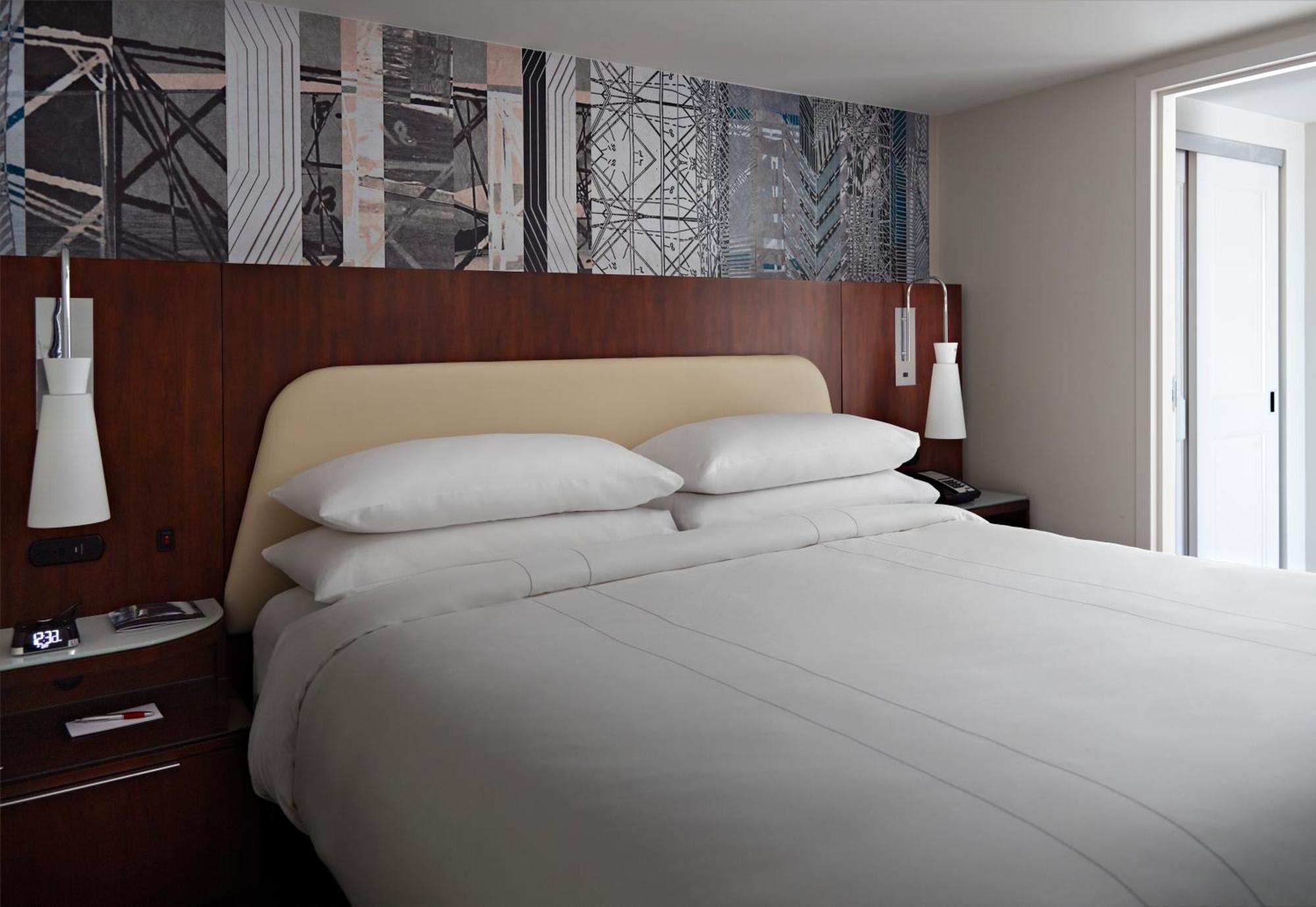 แมริออท แอต เดอะ ยูนิเวอร์ซิตี้ ออฟ เดย์ตัน Hotel ภายนอก รูปภาพ